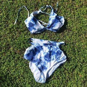 Tie dye bikini 🧜🏽‍♀️